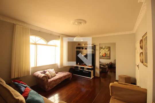 Sala de apartamento à venda com 4 quartos, 181m² em Cidade Nova, Belo Horizonte