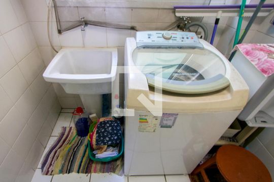 Área de serviço de casa à venda com 3 quartos, 133m² em Vila Homero Thon, Santo André