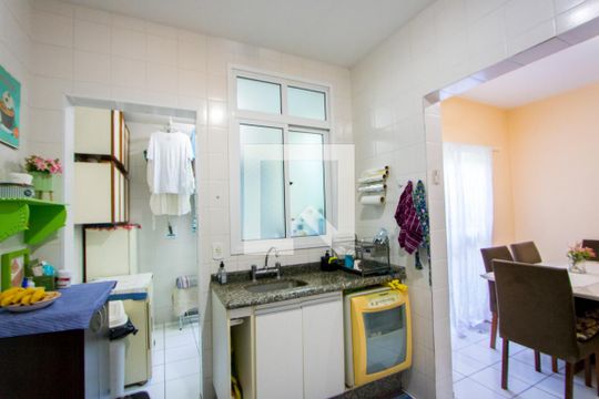 Cozinha de casa à venda com 3 quartos, 133m² em Vila Homero Thon, Santo André