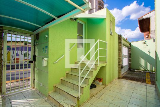 Área comum de casa à venda com 3 quartos, 133m² em Vila Homero Thon, Santo André