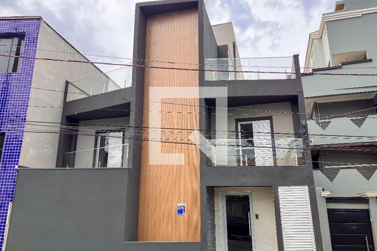 Fachada de kitnet/studio para alugar com 1 quarto, 30m² em Vila Formosa, São Paulo