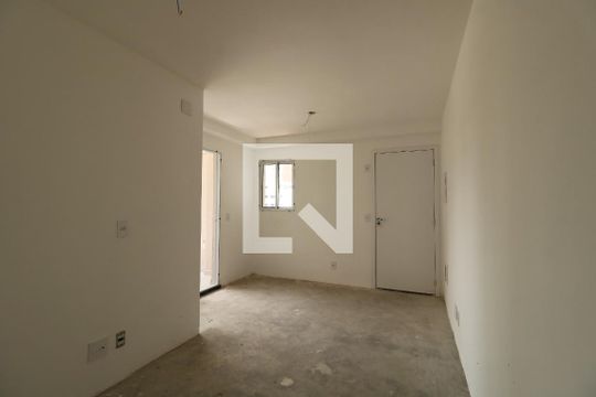 Sala de apartamento à venda com 2 quartos, 57m² em Jardim Bela Vista, Santo André
