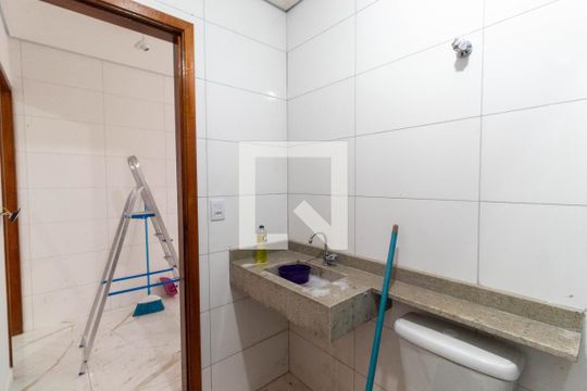 Banheiro de apartamento para alugar com 1 quarto, 36m² em Jardim Aricanduva, São Paulo
