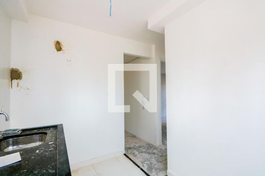 Cozinha/Área de serviço de apartamento à venda com 2 quartos, 57m² em Jardim Bela Vista, Santo André