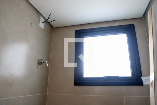 Banheiro de apartamento para alugar com 2 quartos, 36m² em Bosque da Saúde, São Paulo