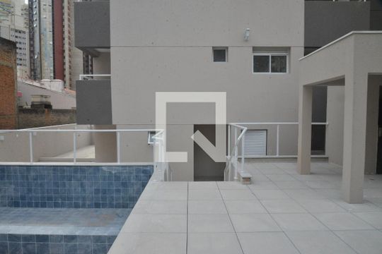 Área comum - Piscina de apartamento à venda com 2 quartos, 57m² em Jardim Bela Vista, Santo André