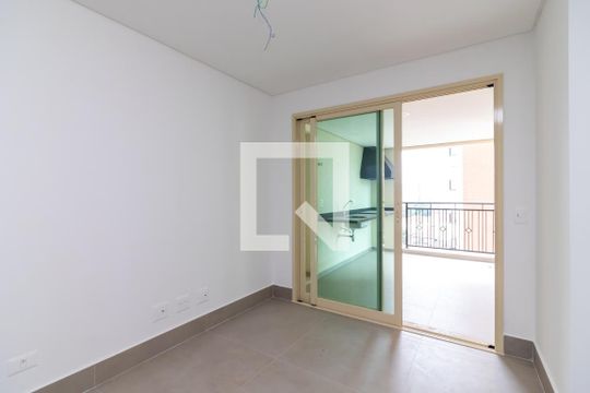 Sala de Estar de apartamento à venda com 2 quartos, 75m² em Jardim São Paulo, São Paulo