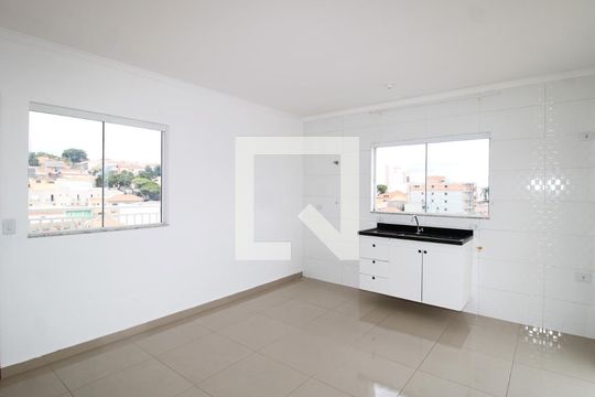 Apartamento para alugar com 2 quartos, 60m² em Vila Mazzei, São Paulo