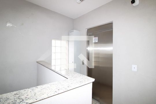 Área comum de apartamento para alugar com 2 quartos, 60m² em Vila Mazzei, São Paulo