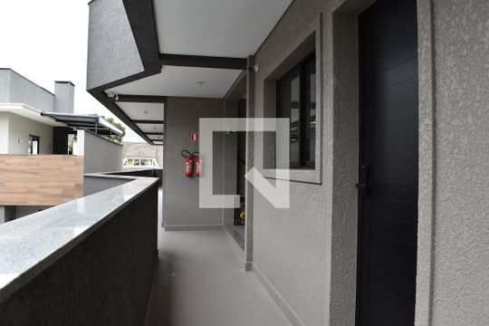 Área comum de kitnet/studio para alugar com 1 quarto, 33m² em Portão, Curitiba