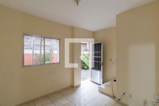 Casa de Condomínio para alugar com 2 quartos, 55m² em Parque Paulistano, São Paulo