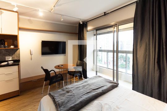 Studio de kitnet/studio para alugar com 1 quarto, 25m² em Indianópolis, São Paulo