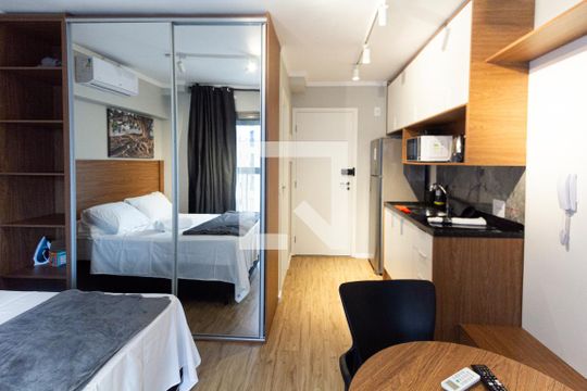 Studio de kitnet/studio para alugar com 1 quarto, 25m² em Indianópolis, São Paulo