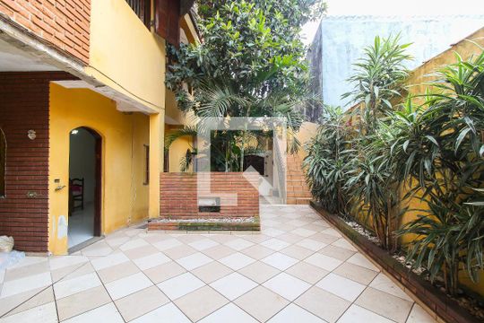 Garagem de casa à venda com 3 quartos, 149m² em Parque Sonia, São Paulo
