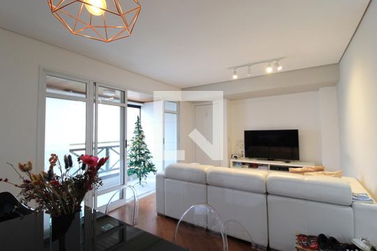 Apartamento à venda com 3 quartos, 100m² em Indianópolis, São Paulo