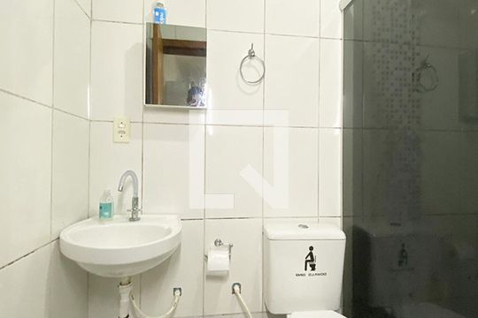 Banheiro Studio de apartamento para alugar com 2 quartos, 60m² em Rio Branco, São Leopoldo