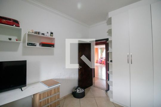 Sala  de casa à venda com 3 quartos, 370m² em Milanez, Contagem