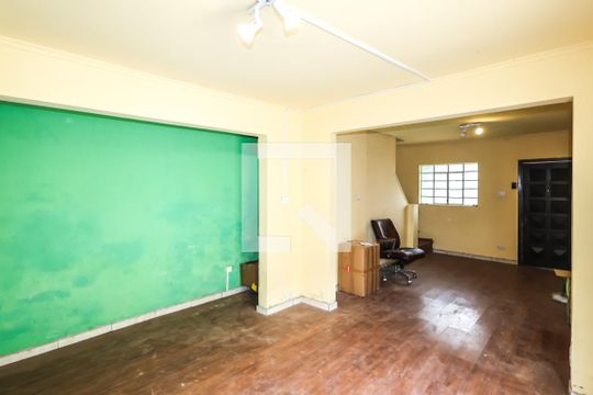 Sala de casa à venda com 3 quartos, 250m² em Vila Brasilina, São Paulo