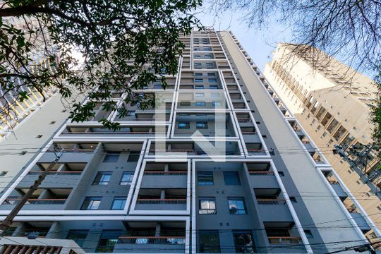 Fachada de kitnet/studio para alugar com 0 quarto, 33m² em Brooklin, São Paulo