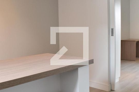 Sala/Cozinha de kitnet/studio para alugar com 1 quarto, 33m² em Portão, Curitiba