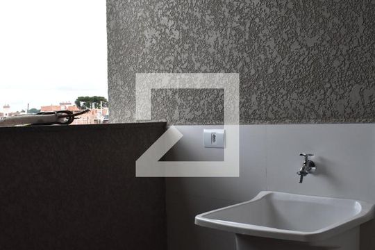Área de serviço de kitnet/studio para alugar com 1 quarto, 33m² em Portão, Curitiba
