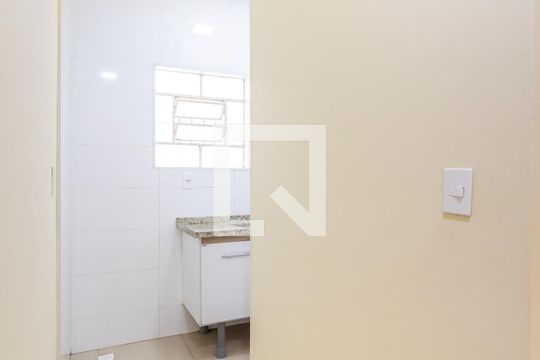 Cozinha de casa para alugar com 2 quartos, 80m² em Rochdale, Osasco