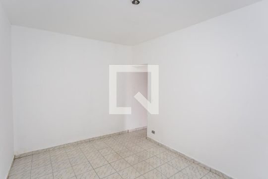 quarto 1 de casa para alugar com 2 quartos, 60m² em Jardim Pazini, Taboão da Serra