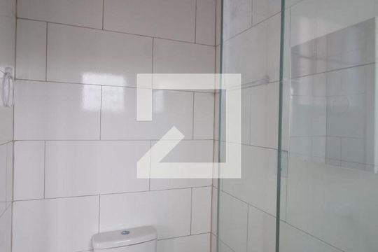 Banheiro de casa à venda com 2 quartos, 83m² em Estância Velha, Canoas