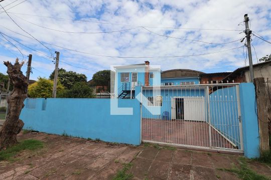 Fachada de casa à venda com 2 quartos, 83m² em Estância Velha, Canoas