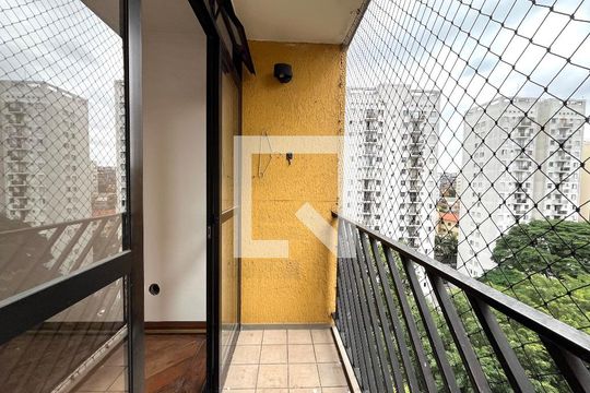 varanda de apartamento à venda com 3 quartos, 75m² em Vila Campestre, São Paulo