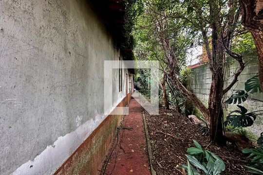 Quintal de casa à venda com 3 quartos, 325m² em Brooklin, São Paulo