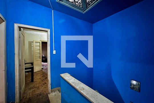 Corredor Quartos de casa à venda com 3 quartos, 325m² em Brooklin, São Paulo