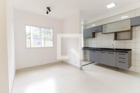 Apartamento para alugar com 2 quartos, 41m² em Jardim Nossa Senhora do Carmo, São Paulo