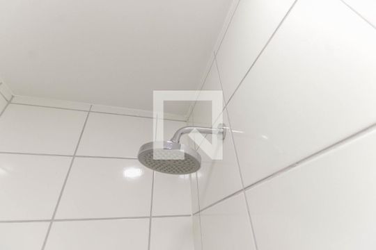 Banheiro de apartamento para alugar com 2 quartos, 41m² em Jardim Nossa Senhora do Carmo, São Paulo