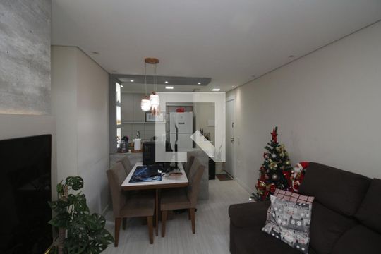 Sala de TV de apartamento à venda com 2 quartos, 47m² em Penha de França, São Paulo