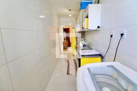 Cozinha e Área de Serviço de apartamento para alugar com 3 quartos, 80m² em Campinas de Brotas, Salvador