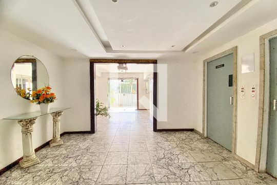 Área comum de apartamento para alugar com 3 quartos, 80m² em Campinas de Brotas, Salvador