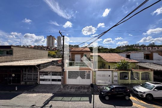 Vista  de casa à venda com 3 quartos, 300m² em Cidade São Jorge, Santo André