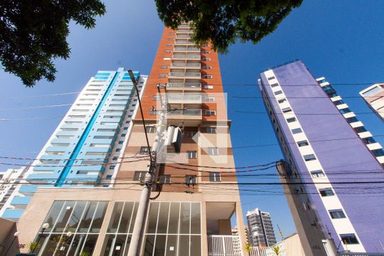 Fachada de apartamento para alugar com 1 quarto, 46m² em Jardim Avelino, São Paulo