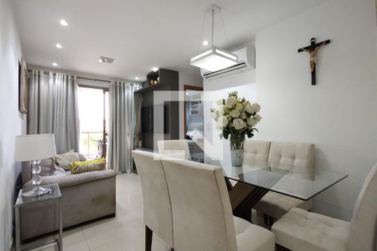 Apartamento para alugar com 3 quartos, 78m² em Jacarepaguá, Rio de Janeiro