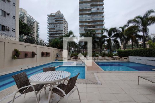 Área comum - Piscina de apartamento para alugar com 3 quartos, 78m² em Jacarepaguá, Rio de Janeiro