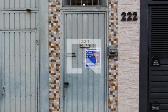 Fachada de apartamento para alugar com 2 quartos, 55m² em Vila Chuca, São Paulo