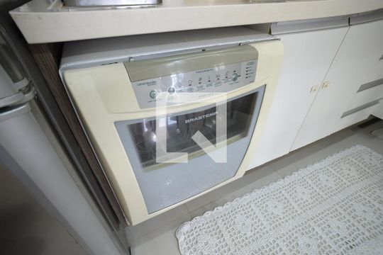Cozinha de apartamento à venda com 3 quartos, 74m² em Jardim Sao Caetano, São Caetano do Sul