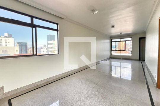 Sala de apartamento à venda com 4 quartos, 300m² em Prado, Belo Horizonte