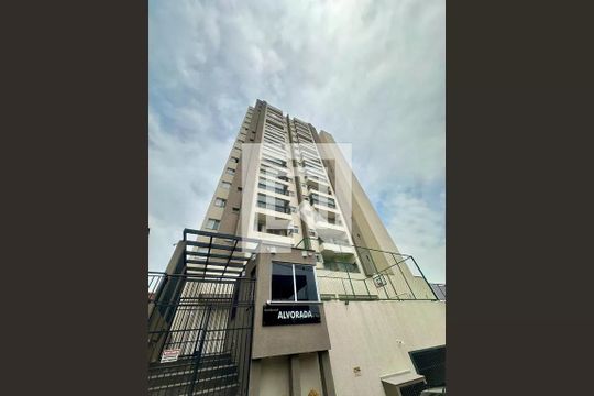 Fachada e portaria de apartamento à venda com 2 quartos, 61m² em Jardim Bom Clima, Guarulhos
