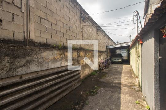 Área comum de casa para alugar com 2 quartos, 100m² em Campo Grande, Rio de Janeiro