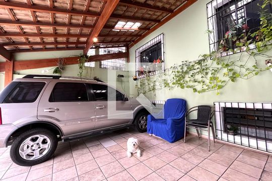 Garagem de casa à venda com 2 quartos, 81m² em Cidade Vargas, São Paulo