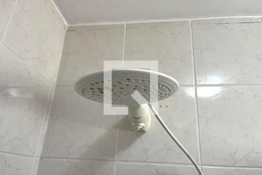 Banheiro da Suíte 1 de casa à venda com 2 quartos, 81m² em Cidade Vargas, São Paulo