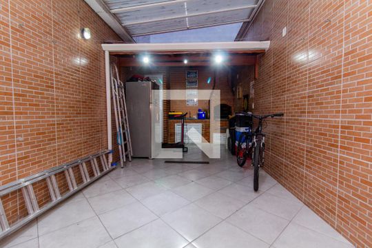 Quintal de casa à venda com 3 quartos, 173m² em Jardim Popular, São Paulo