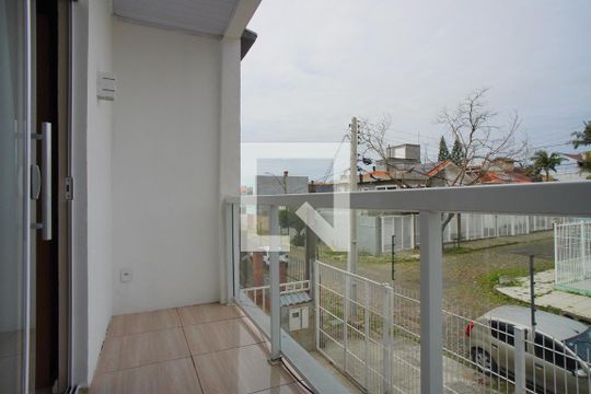 Suíte Varanda - Segundo Andar de casa à venda com 4 quartos, 170m² em Parque Santa Fé, Porto Alegre